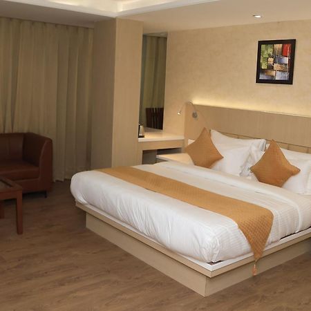 Hotel Radiance بريلي المظهر الخارجي الصورة