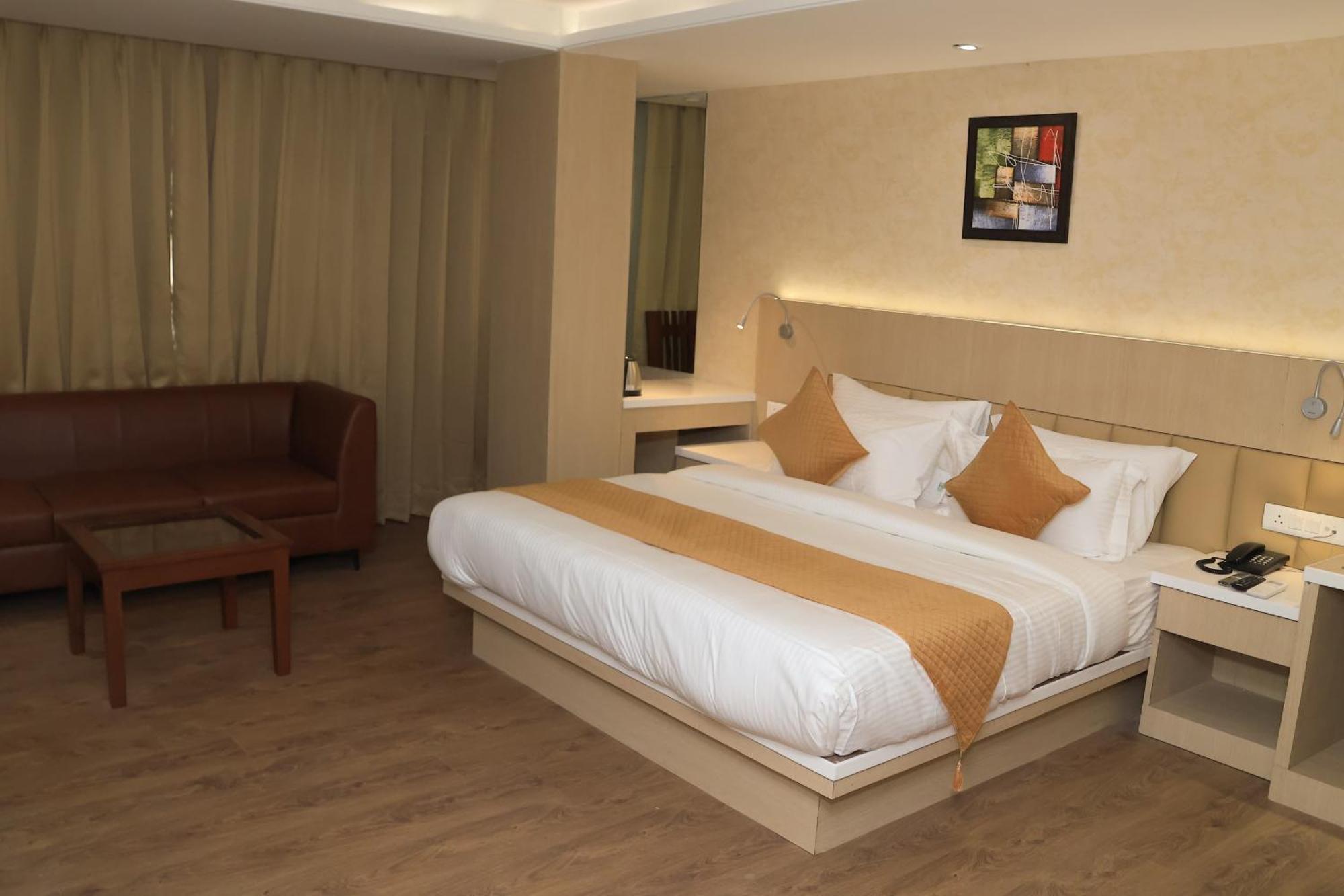 Hotel Radiance بريلي المظهر الخارجي الصورة