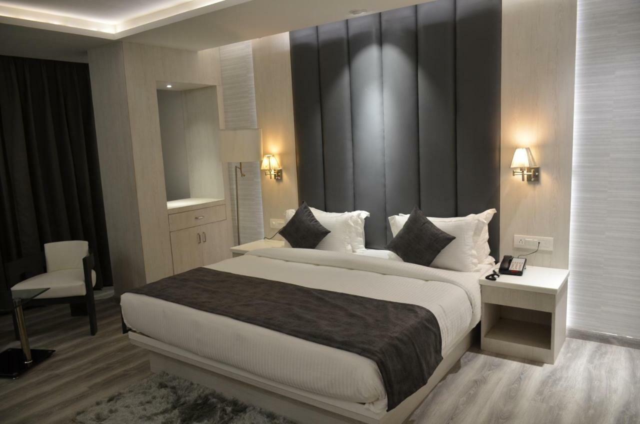 Hotel Radiance بريلي المظهر الخارجي الصورة